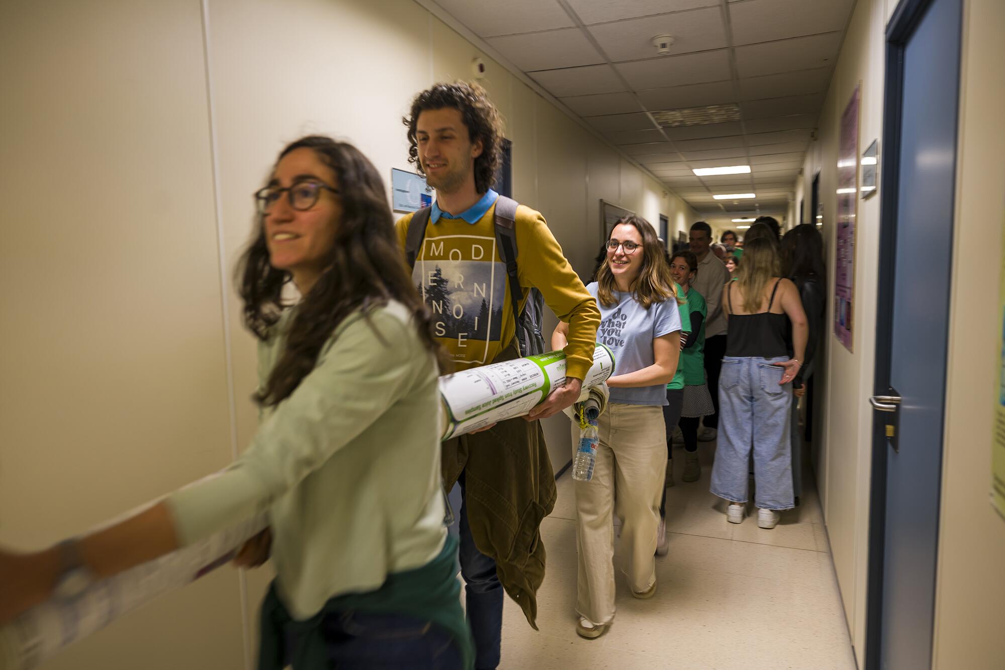 Pancarta Físicas Universidad - 1